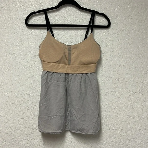 🍋 LULULEMON Bliss Tank Top Size 6 - Picture 12 of 16